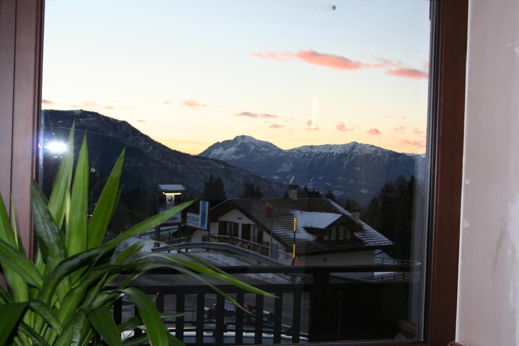 Hotel B&B Francolini Folgaria Habitación foto